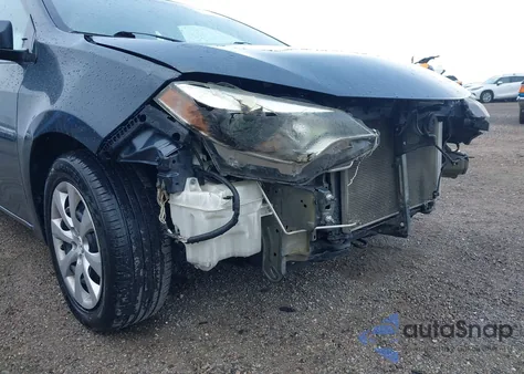 2016 Toyota Corolla Le z USA, uszkodzony, nr VIN 5YFBURHE0GP425817